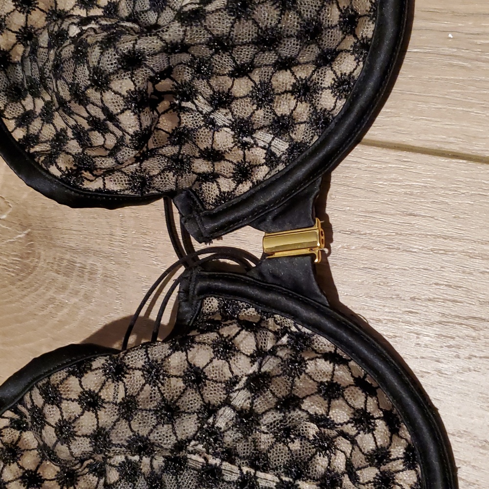 VS Very Sexy Mesh Starburst Unlined Demi Bra 36DD - Picture 4 of 12